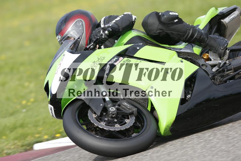 Archiv-2025/53 16.09.2025 Track Day Domi Aegerter ADR/Gruppe rot/40